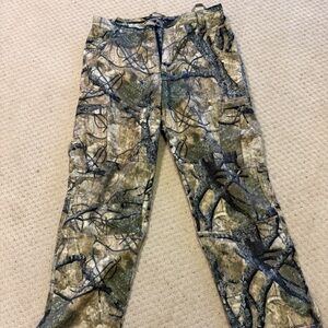 4 Pairs of Camouflage Hunting Pants
